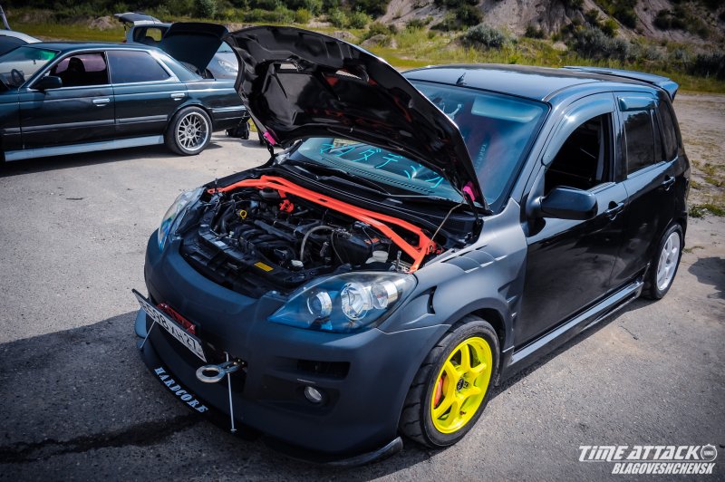 Mazda Demio 2003 JDM