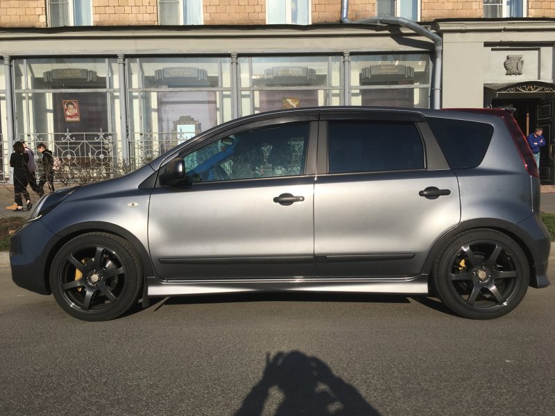 Nissan Note r17