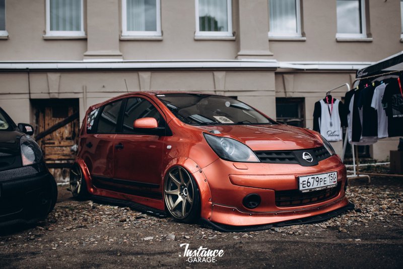 Nissan Note e11 Nismo stance