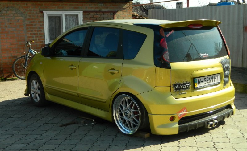 Nissan Note стэнс