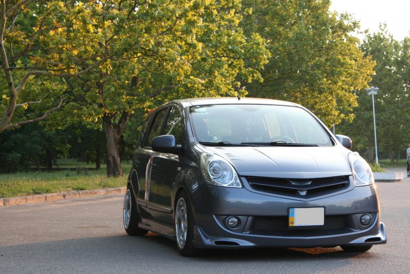 Nissan Note 1 stance
