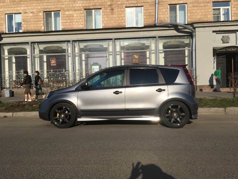 Nissan Note r17