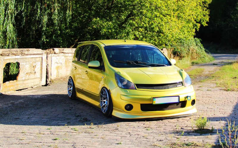 Nissan Note r18