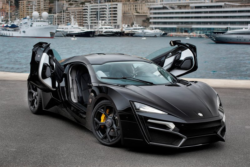 Суперкар Lykan Hypersport