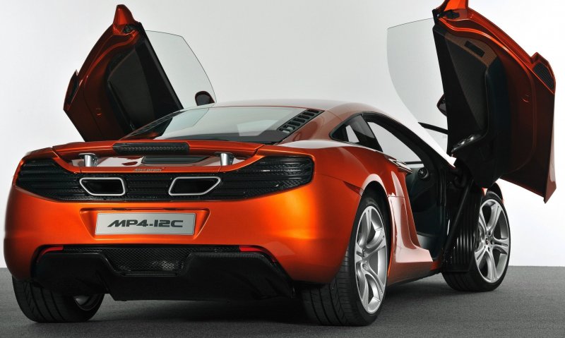 MCLAREN mp4-12c