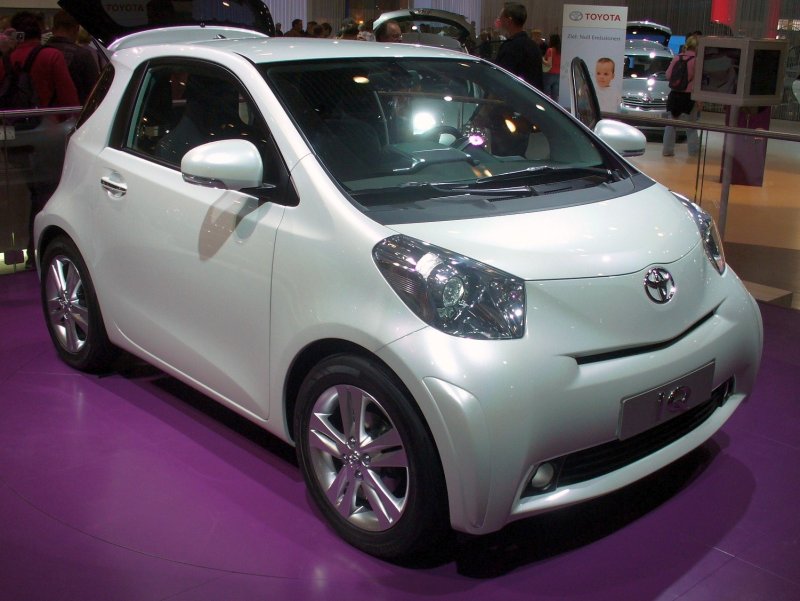 Toyota iq1
