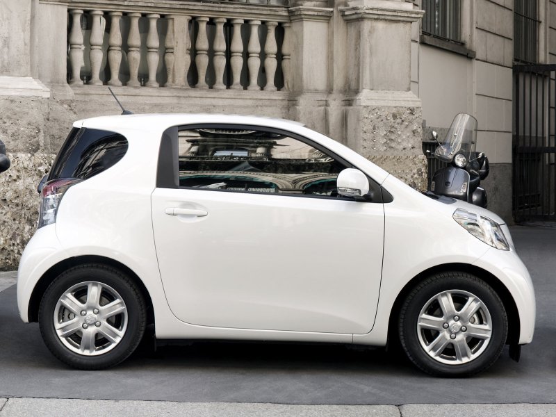 Toyota iq1