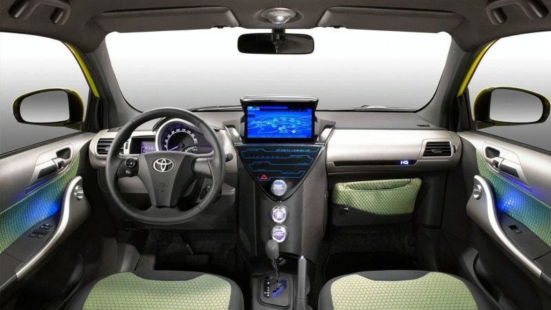 Toyota q1