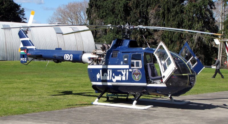 Bo 105 Red bull