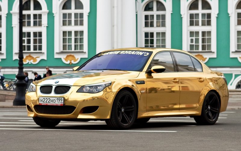 Машина Давидыча BMW x5m
