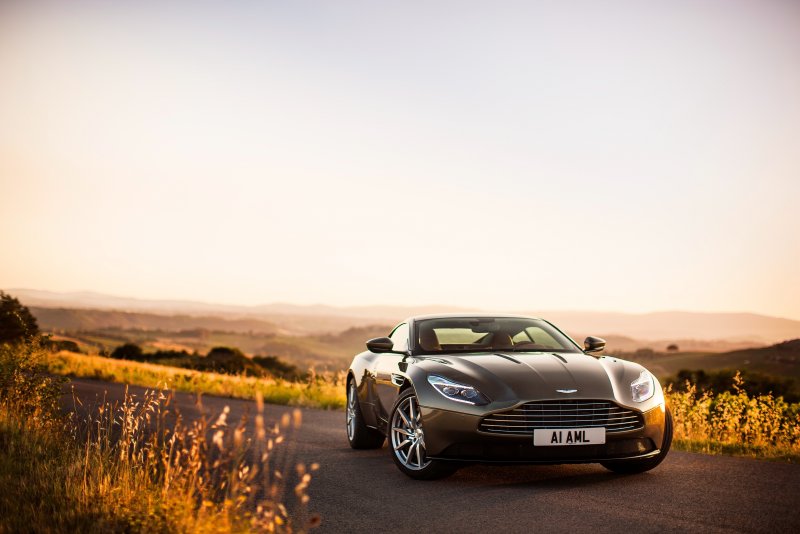 Aston Martin db11 Coupe