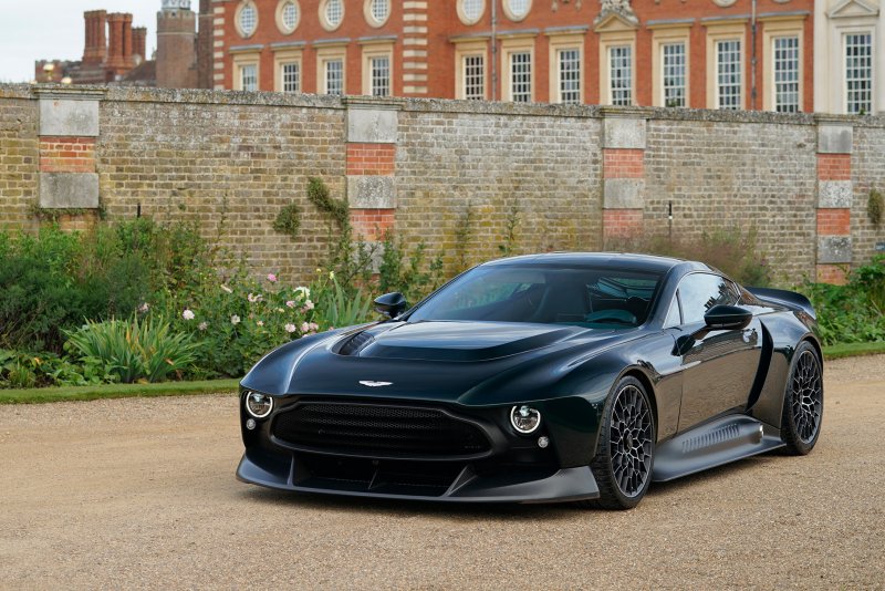Aston Martin Victor 2020