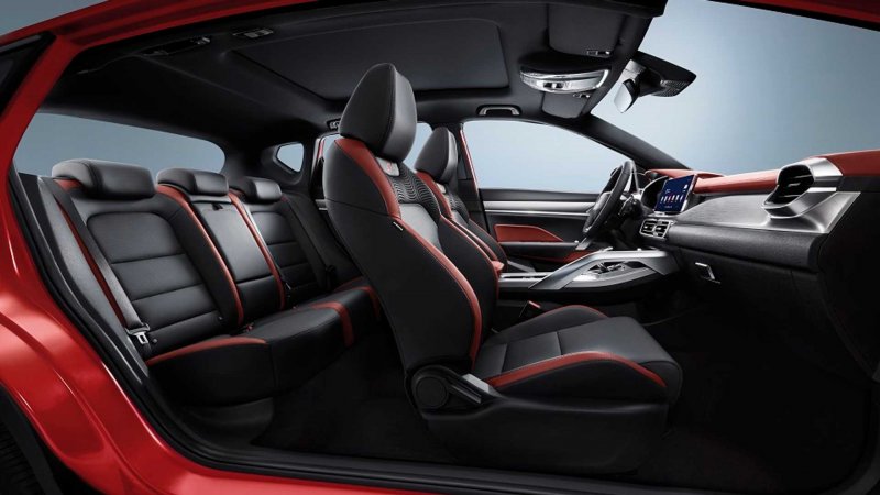 Geely Coolray салон