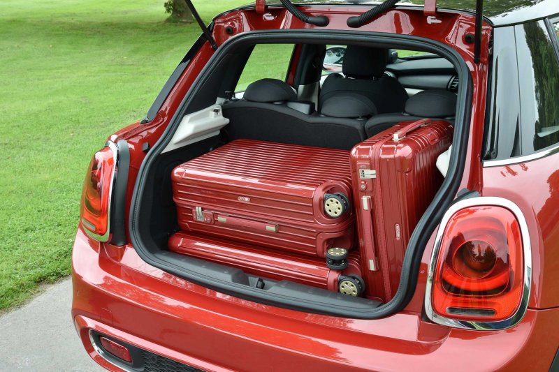 Багажник Mini Cooper Hatch