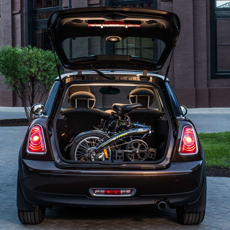 Mini Купер Кантримен 2020 багажник