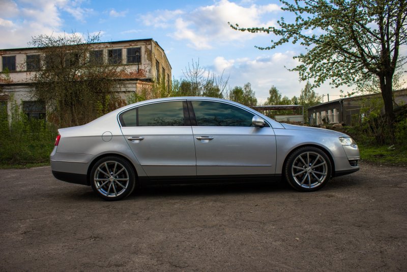 VW Passat b6 диски r18