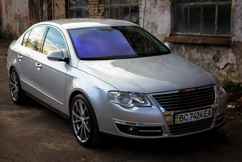 VW Passat b6 диски r18