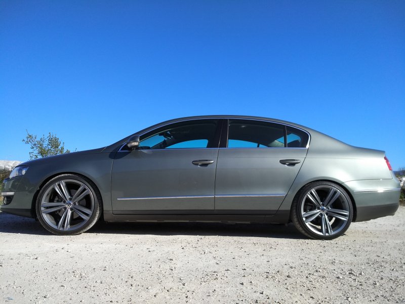 VW Passat b6 r20