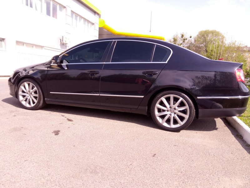 Volkswagen Passat b6 диски r17