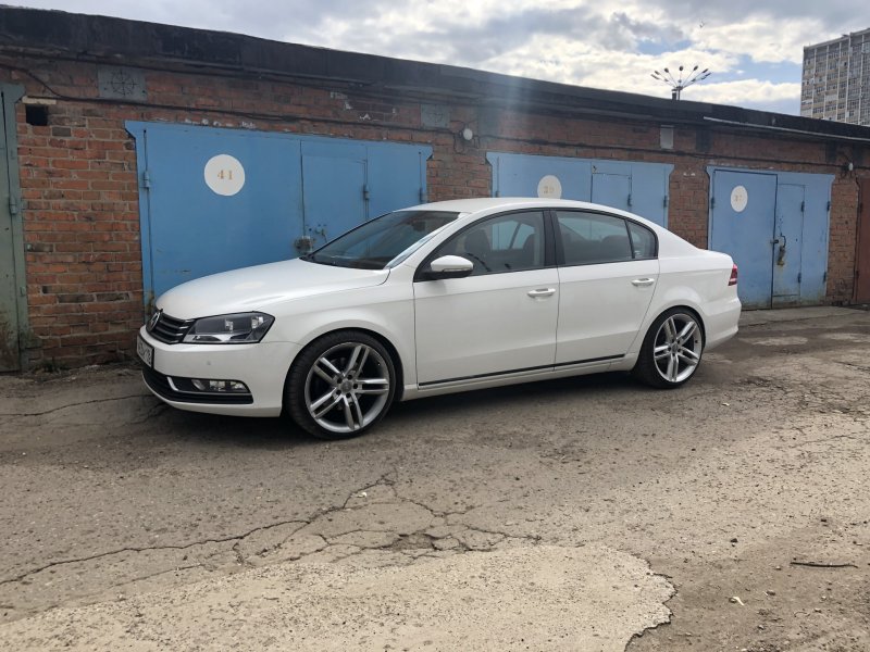 Passat b7 r19