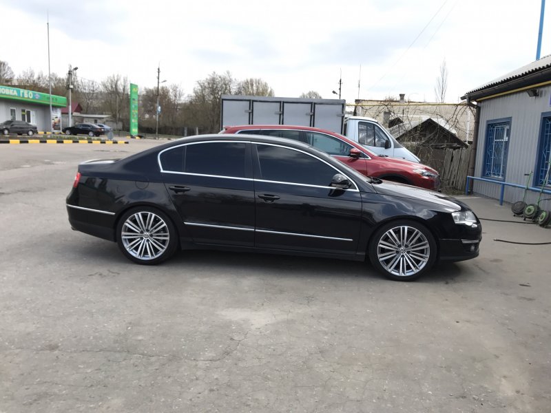 VW Passat b6 диски r18