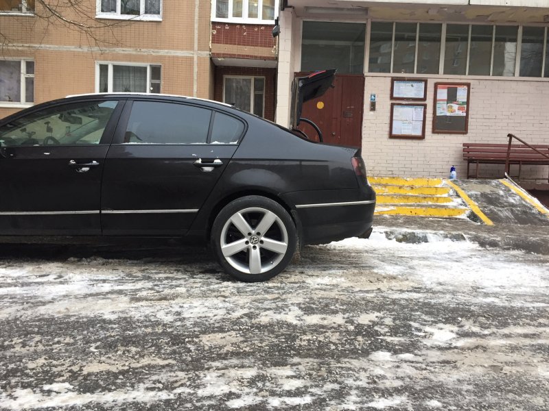 Volkswagen Passat b6 диски r17