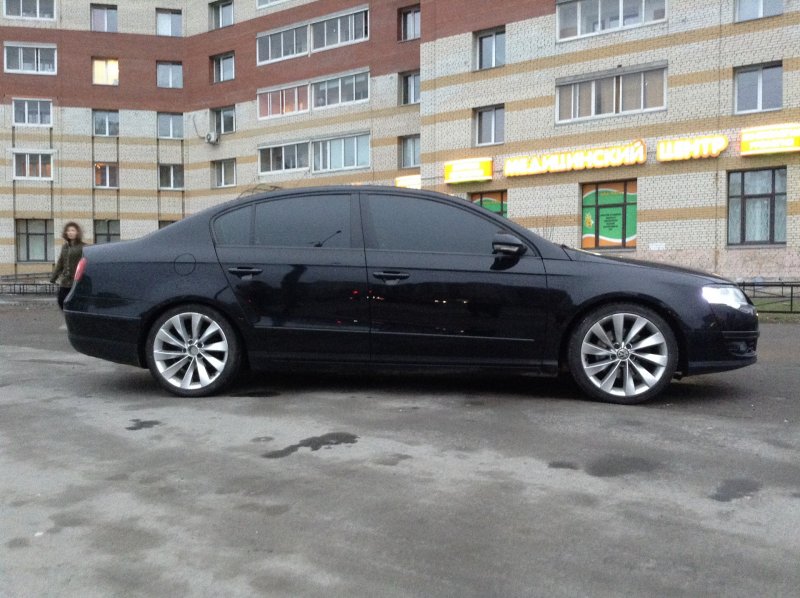 VW Passat b6 диски r18