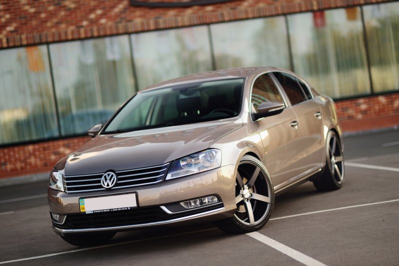 Диски на Volkswagen Passat b7