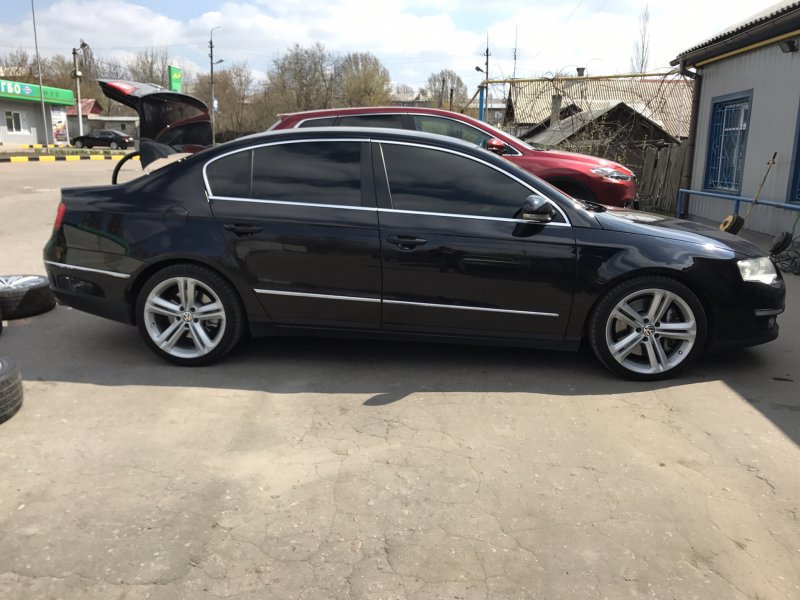 Volkswagen Passat b6 диски r17
