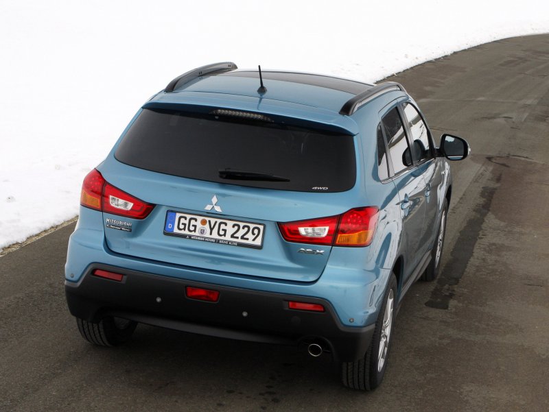 ASX Mitsubishi 2010 сзади