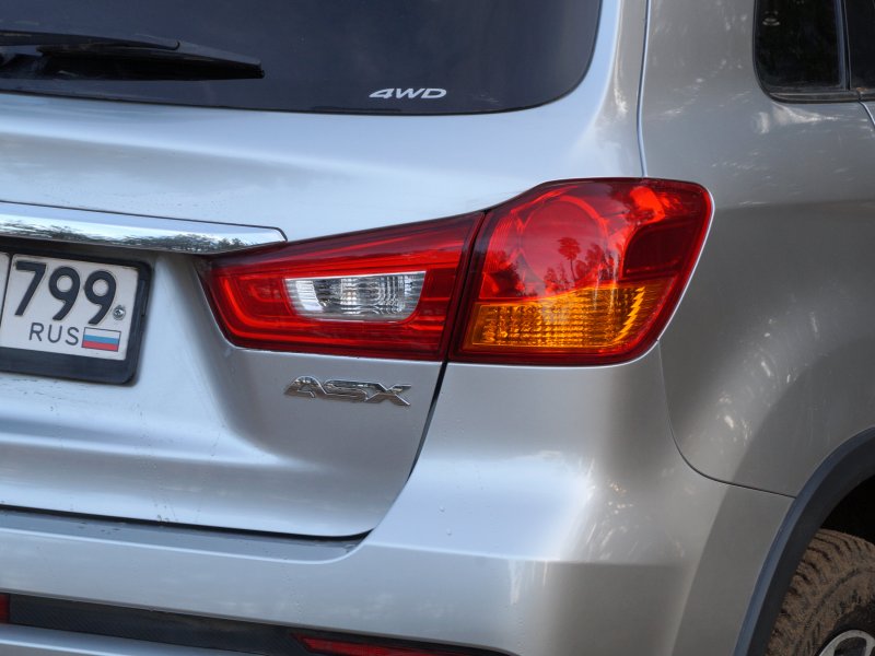 ASX Mitsubishi 2010 сзади