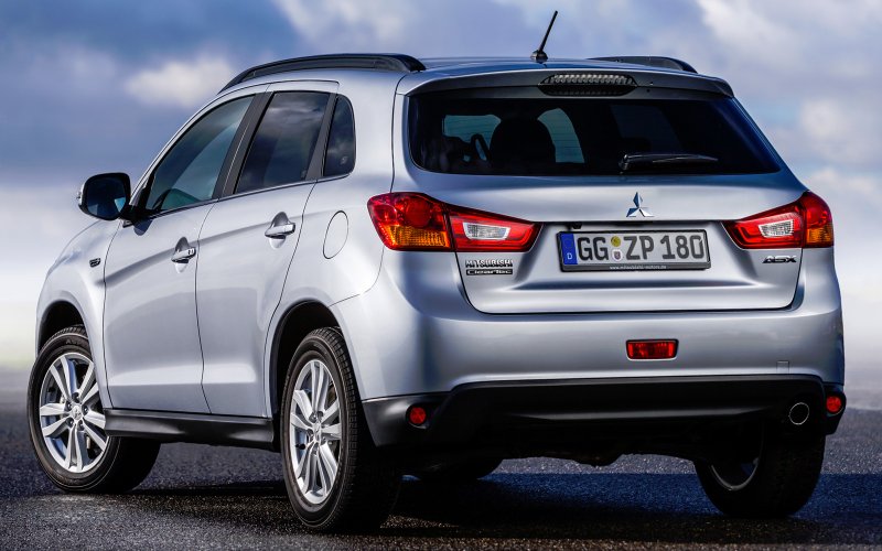 ASX Mitsubishi 2010 сзади