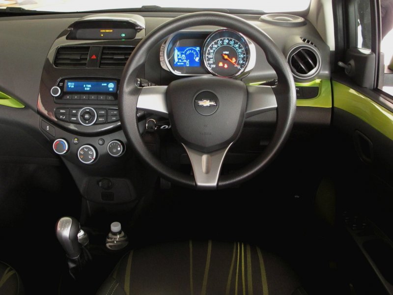 Chevrolet Spark m350
