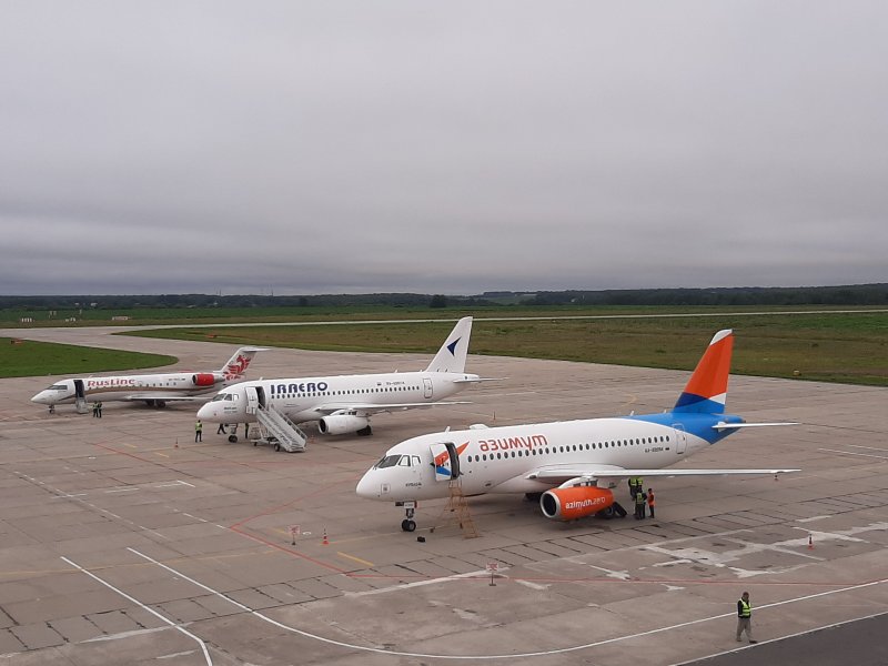 Аэропорт Брянск самолёты