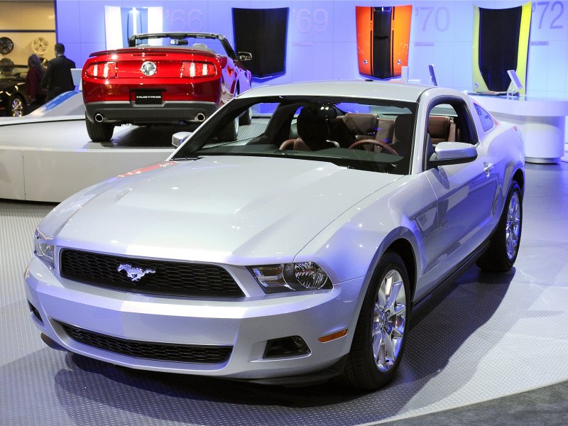 Ford Mustang v6 2010