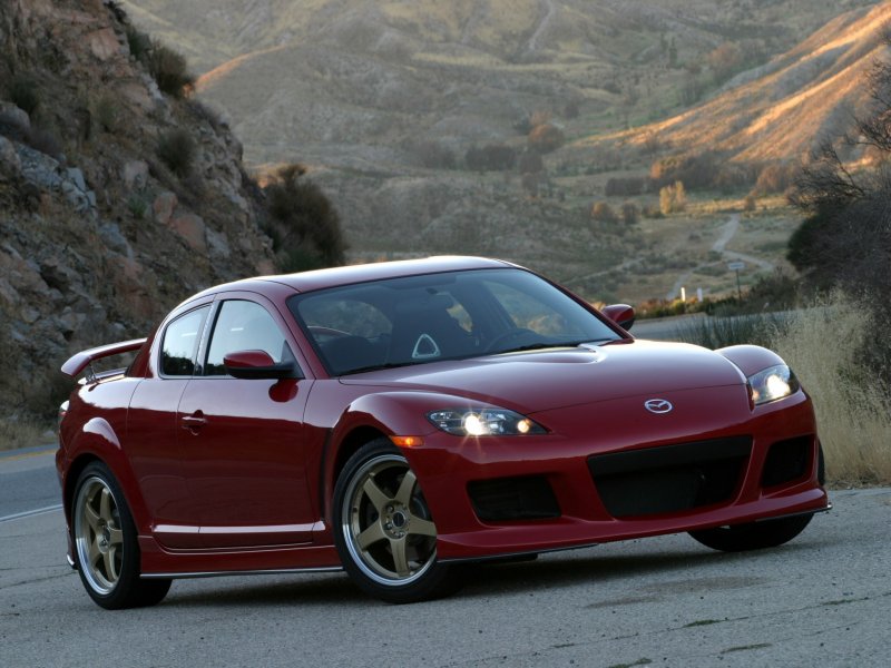 Машина Mazda RX-8