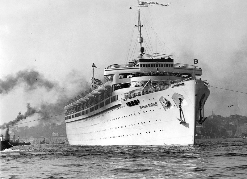Us Patrol ship in Arctica circa 1950s
