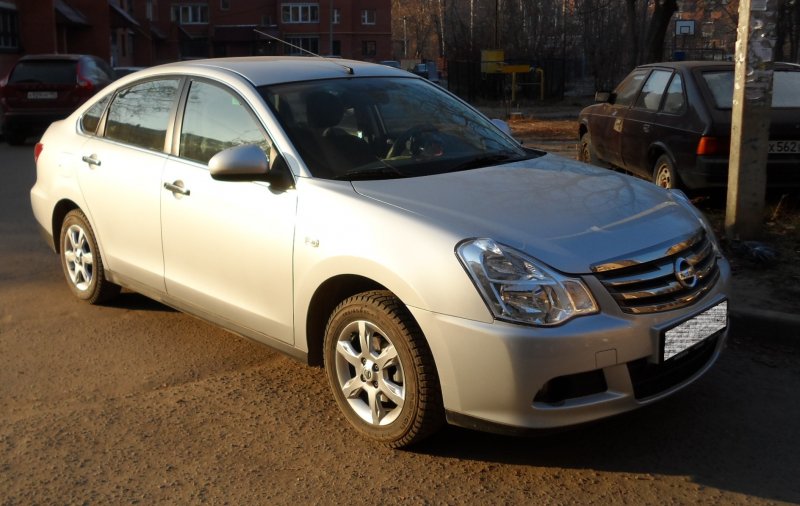 Nissan Almera 2008