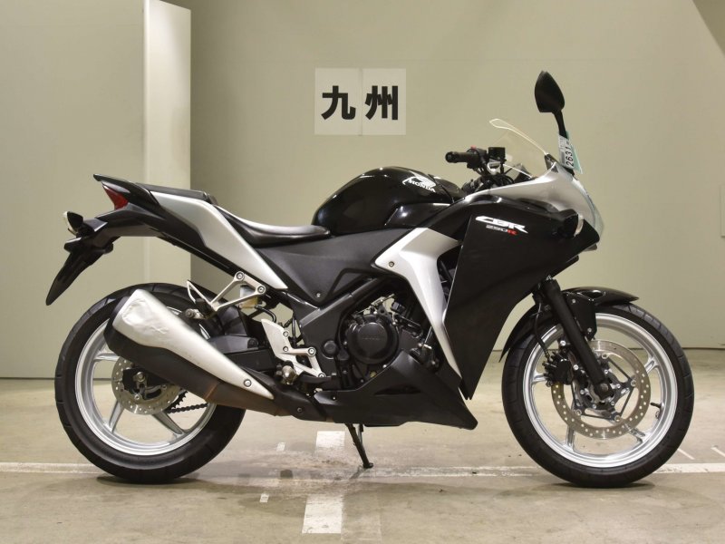 CBR 250 2011