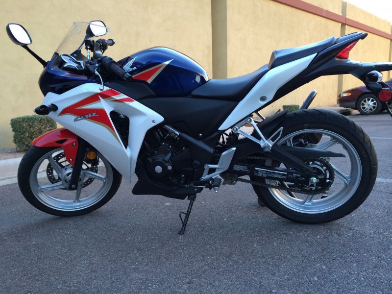 Хонда СБР 125 кубов