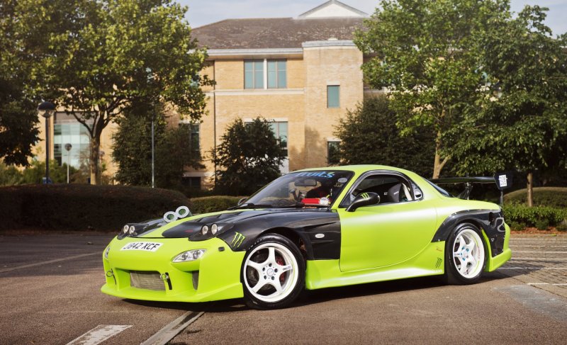 Mazda rx7 зеленая