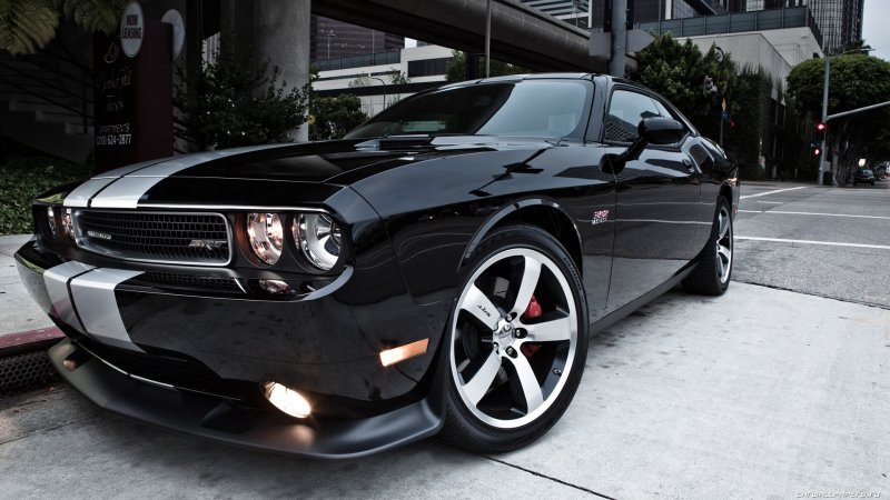 Dodge Challenger srt8 Black