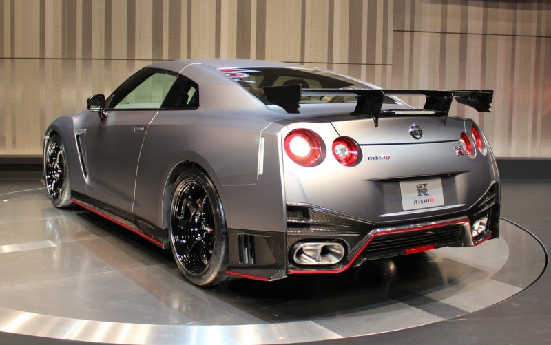 Nissan gt-r r35 Nismo