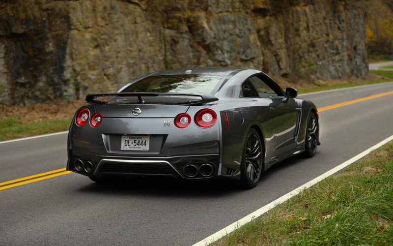 Nissan GTR r36