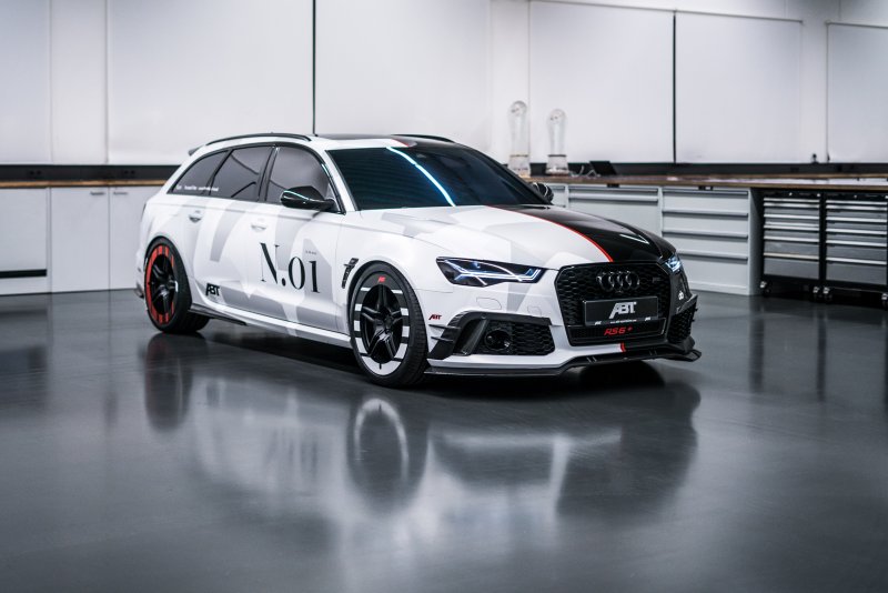 Ауди рс6 Авант 2018
