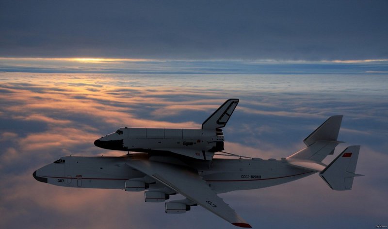 Мрия АН-225 Буран