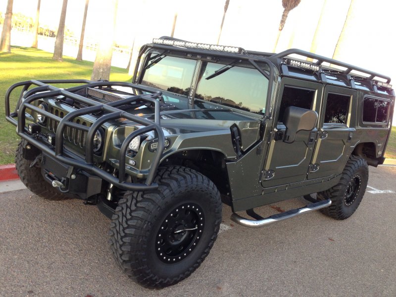 HMMWV (m998 and m1025)