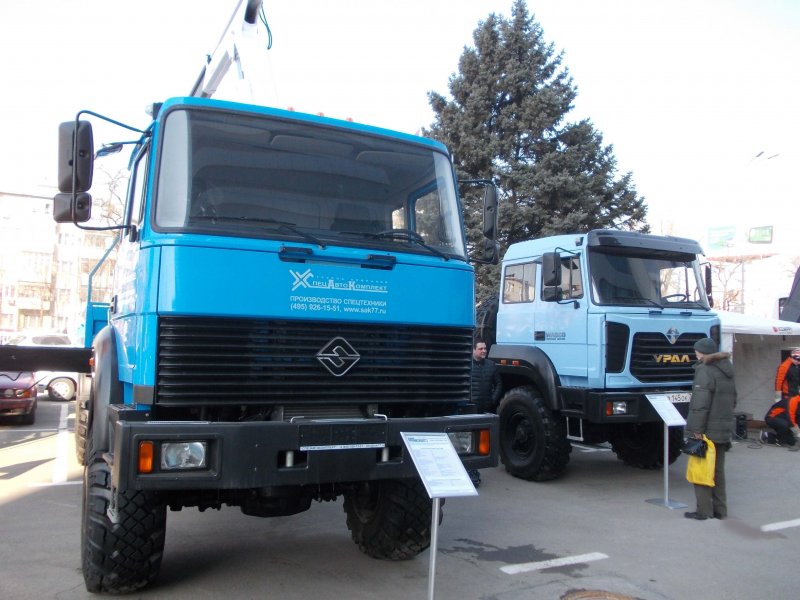 Урал Дорожник бескапотный