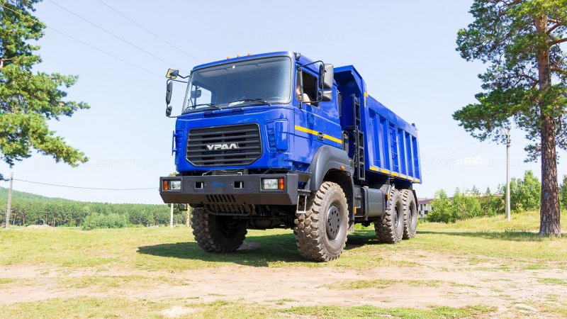 Урал 6370 самосвал
