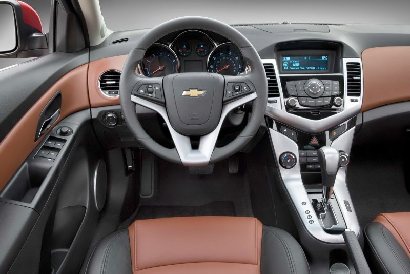 Chevrolet Cruze 2012 Interior